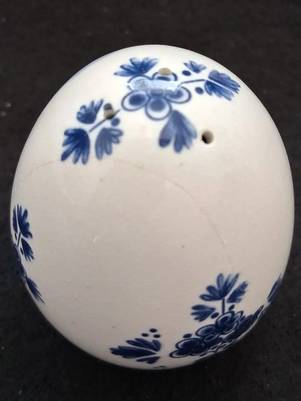 Vintage Delft Blue Hand Painted Egg-Shaped Salt and Pepper Shakers Windmill - Picture 6 of 10